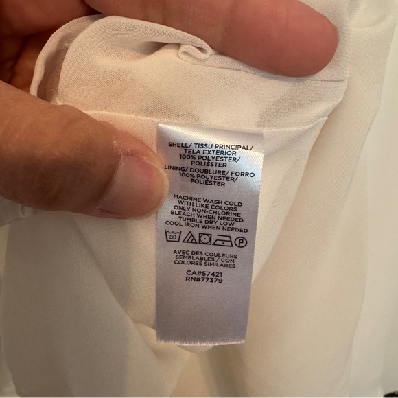 LOFT White Sleeveless V Neck Cami Size M - Picture 3 of 3